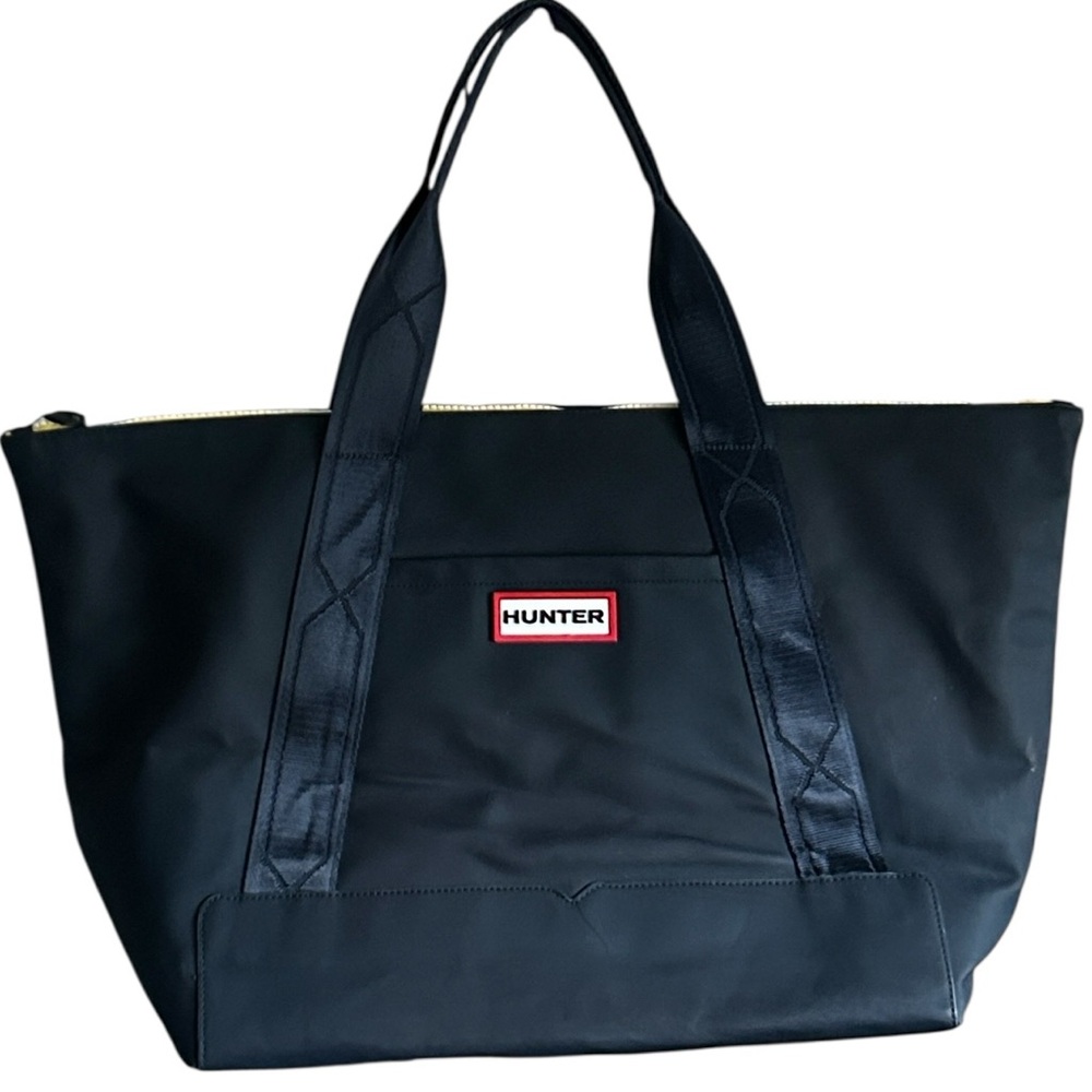 Hunter x Target Oversized Weekender Tote Bag Navy Blue with Yellow